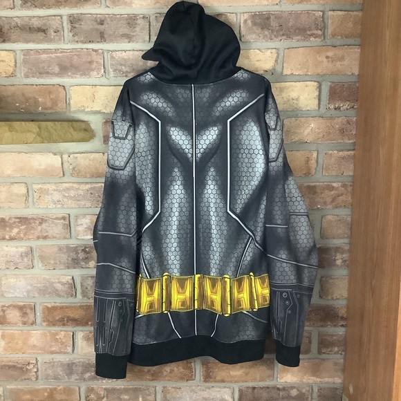 DC COMICS Batman Zip Bat-Face Hoodie Jacket - Picture 12 of 13